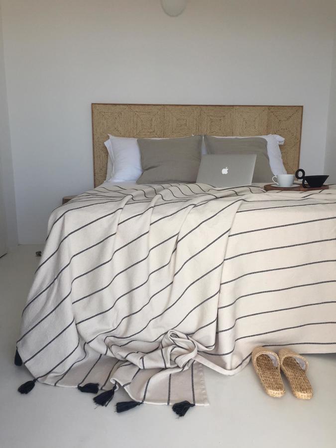 Island White Apartment Agios Georgios  Exterior photo